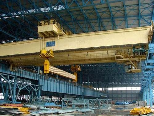 關于橋式起重機的名稱性能結(jié)構(gòu)使用規(guī)則和維護保養(yǎng)方法