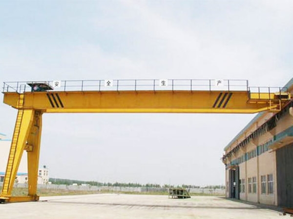 半門(mén)式起重機(jī)